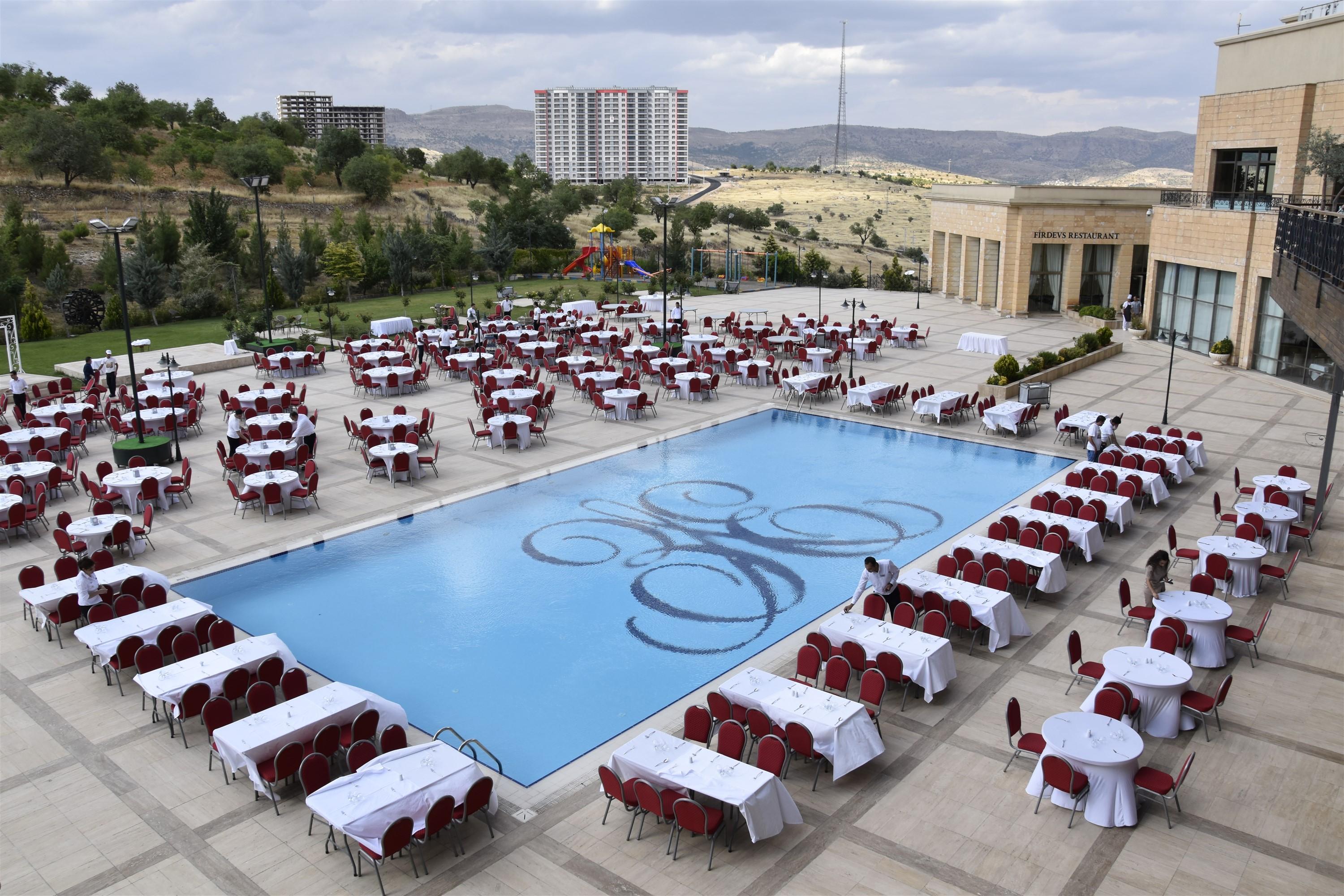 Ramada Plaza By Wyndham Mardin Hotel Kültér fotó